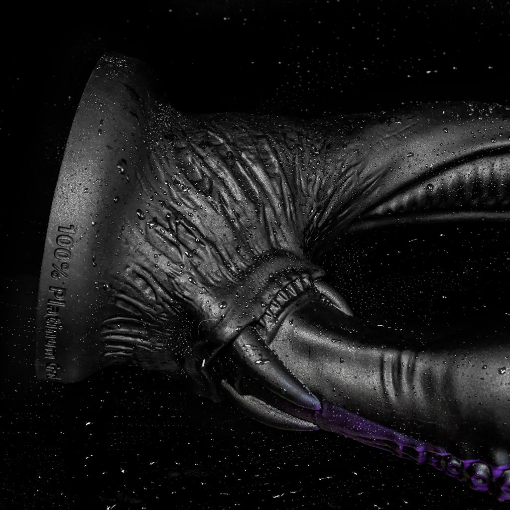 Oieffur Twin Fantasy double-ended dildo with alien tentacle design, platinum silicone material, sculpted surface for intimate pleasure.