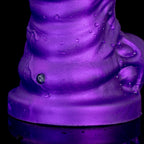 Oieffur Skyline Challenger Platinum silicone fantasy dildo with detailed design and sculpted surface, ideal for adult pleasure.