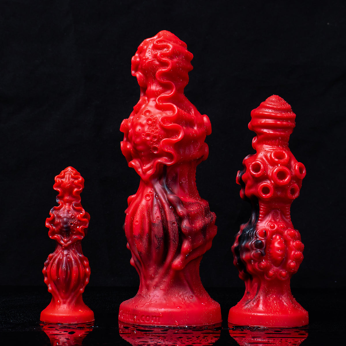 Oieffur Abyssal Depths beaded dildo made of platinum silicone, featuring a sculpted design and defined surface.