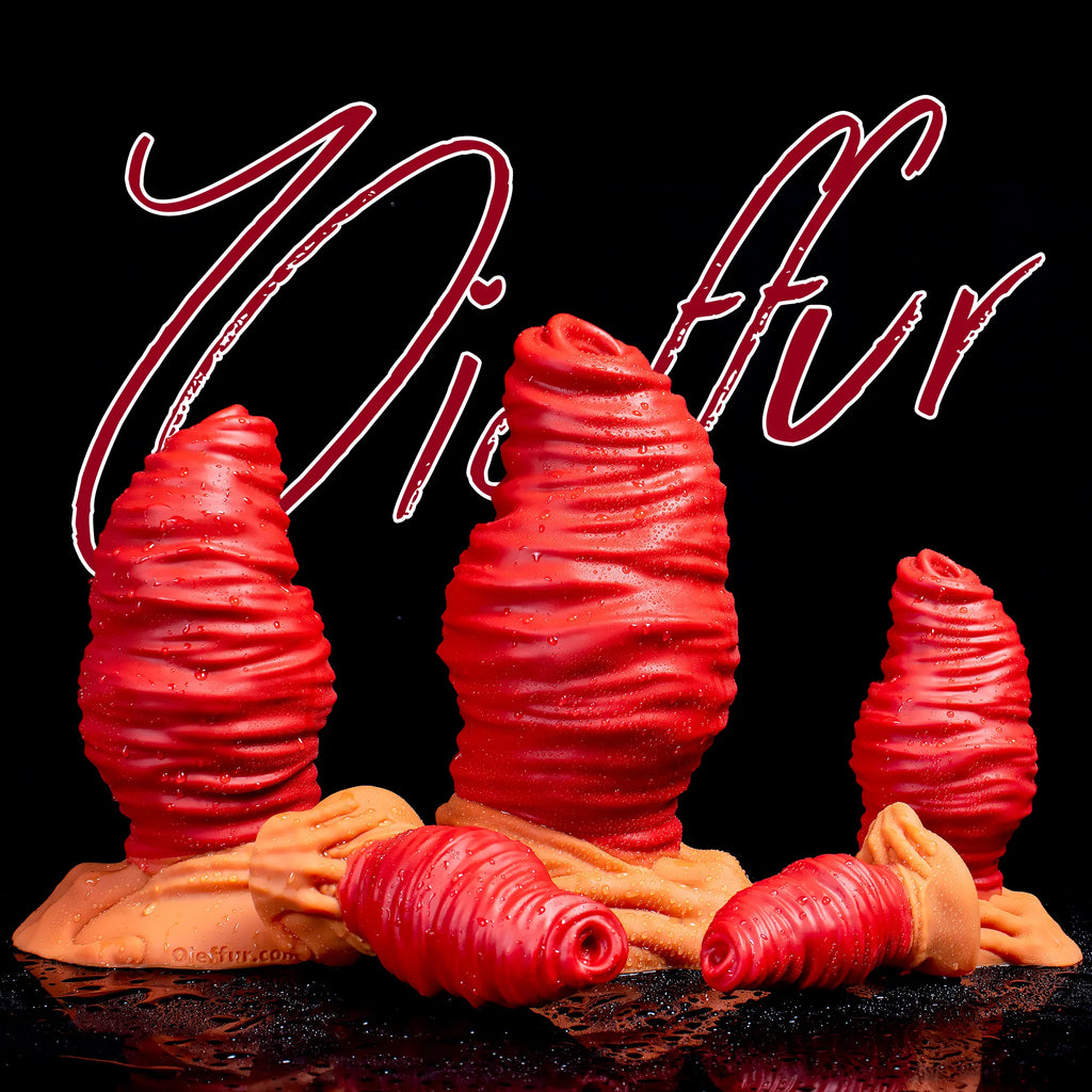 Oieffur Fantasy Dildo Mirror Anal Plug with sculpted design and anal prolapse features for expansion and erotic pleasure.